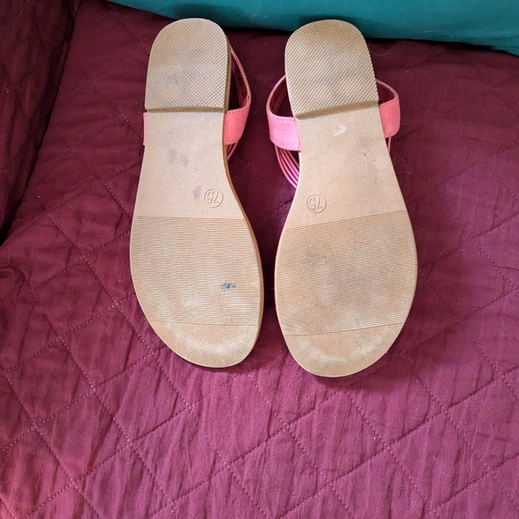 EUC Pink Mixit Sandals sz. 7.5 - Picture 2 of 2